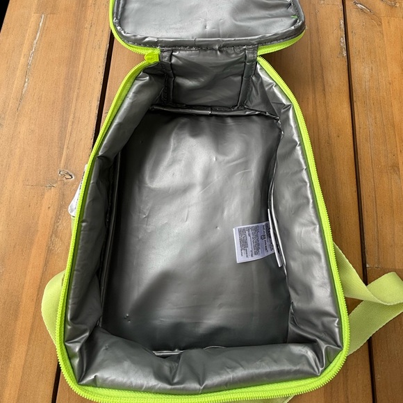 GAP Star Wars Matching Backpack and Lunchbox in Grey and Neon Yellow - Picture 6 of 9